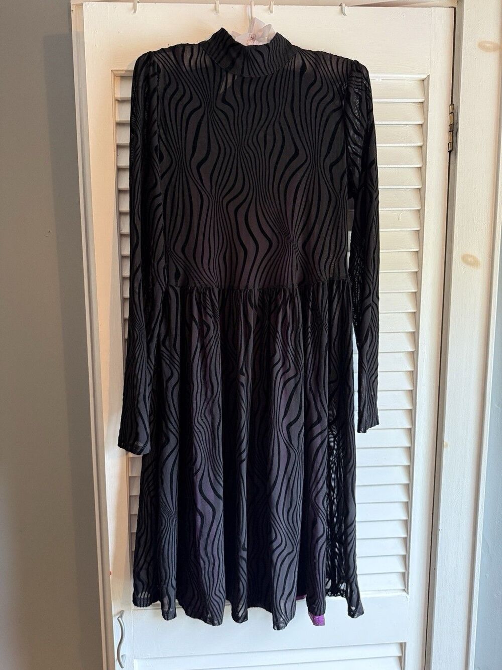 Hot Topic Wicked M Black sheer Dress Lined Witchy Whimsioth Goth Halloween Witch